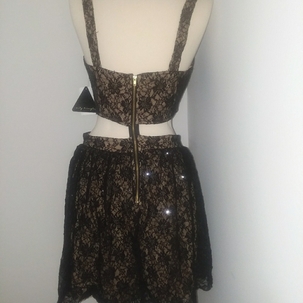 Sequin & Lace Prom Sleeveless Party Dress-Juniors - Picture 5 of 7